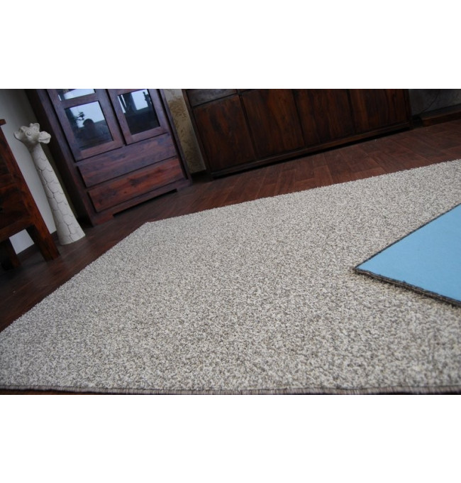 Metrážový koberec XANADU 303 krém
