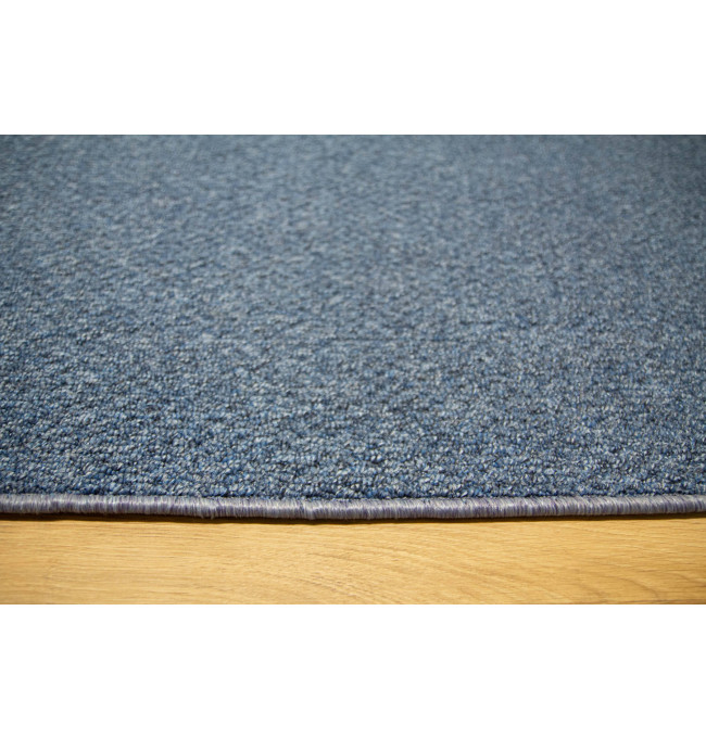 Metrážový koberec Stockholm 85 tmavě modrý