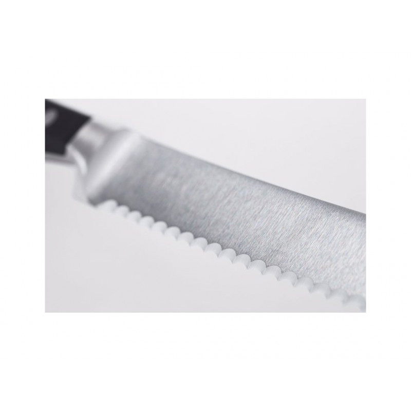 Zúbkovaný nôž na chlieb Wüsthof CLASSIC 26 cm 4151