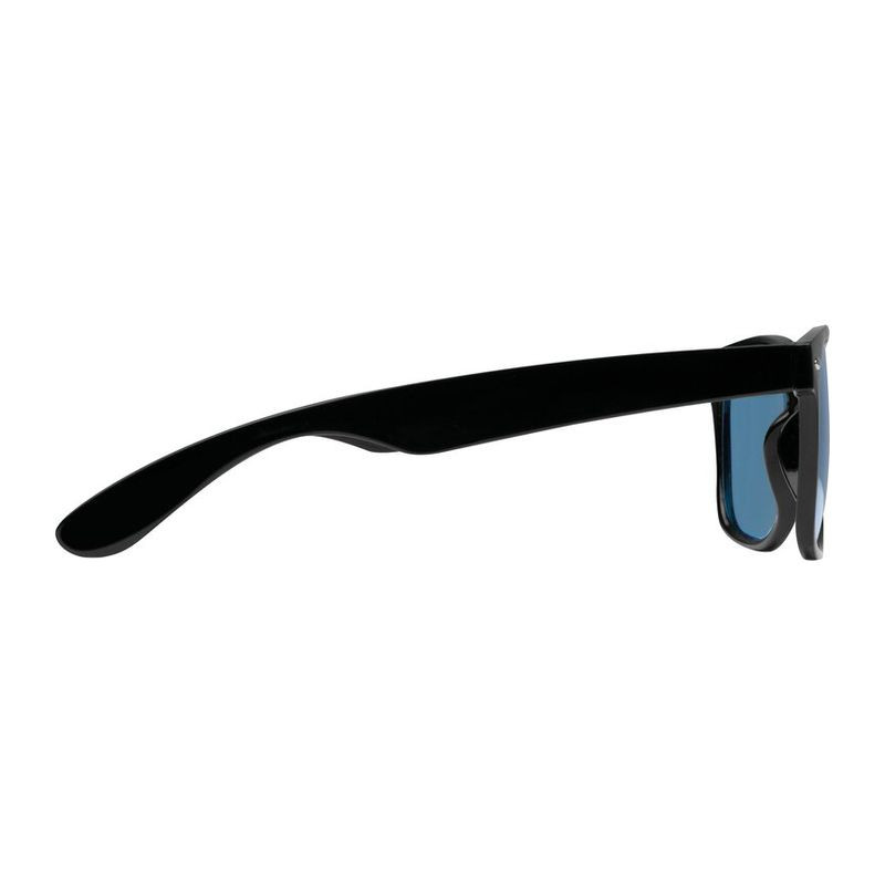 Slnečné okuliare s čiernym rámom