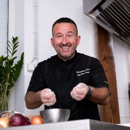 Kuchařský rondon EGOchef Ottavio cool vent černý - krátký rukáv