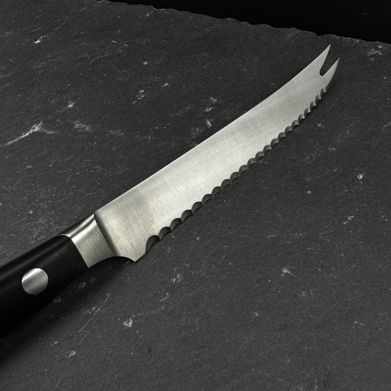 Nůž na rajčata Wüsthof CLASSIC IKON 14 cm 4136
